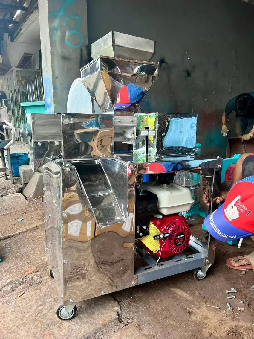 Mesin Peras Santan kapasitas besar