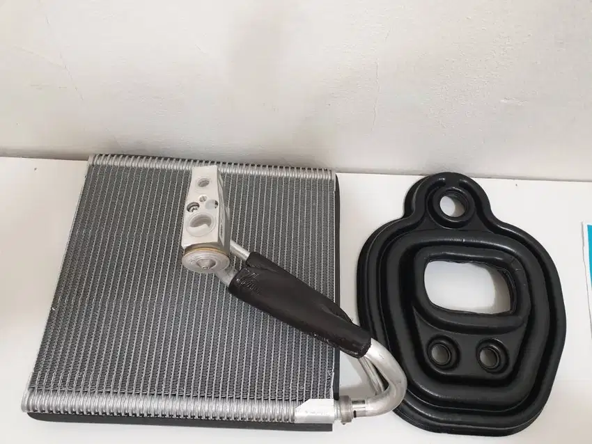 Valeo Evaporator + expansion valve ac mobil vw golf mk7