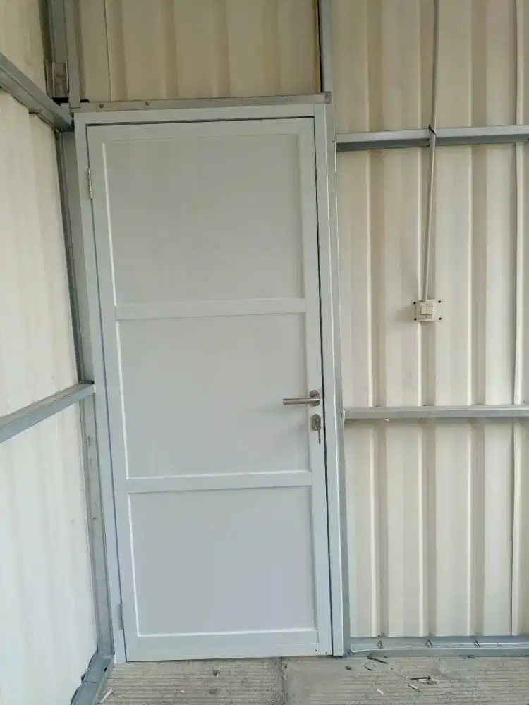 Tukang partisi gipsum dan kaca alumunium