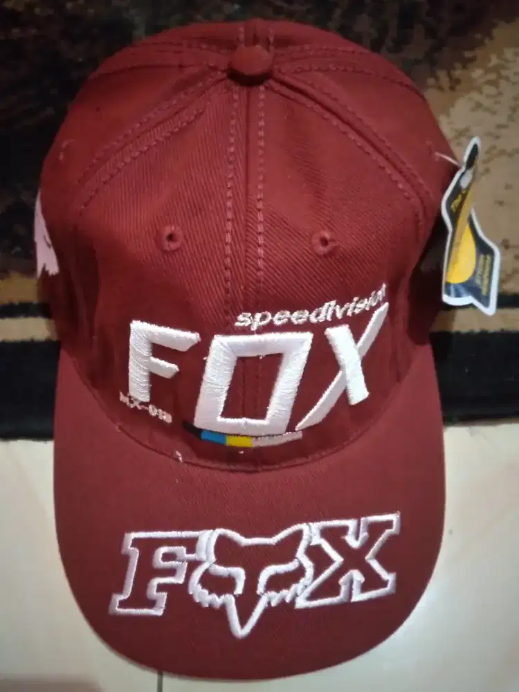 Topi keren khusus cowok