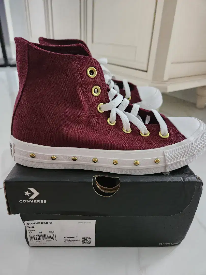 Sepatu converse original