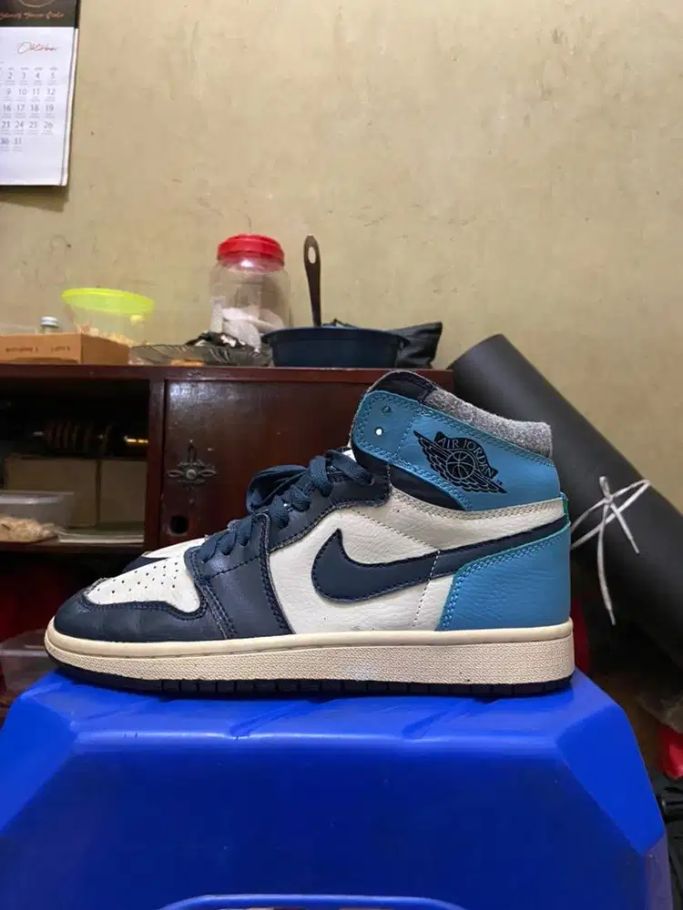 Sepatu Nike Air Jordan 1 High Obsidian Second Branded