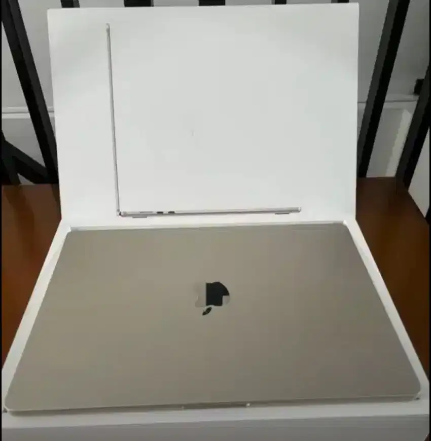 Macbook Air M2 512gb 13 inch