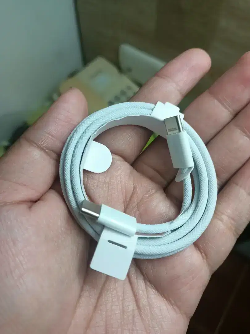 Kabel iphone 15 pro C to C