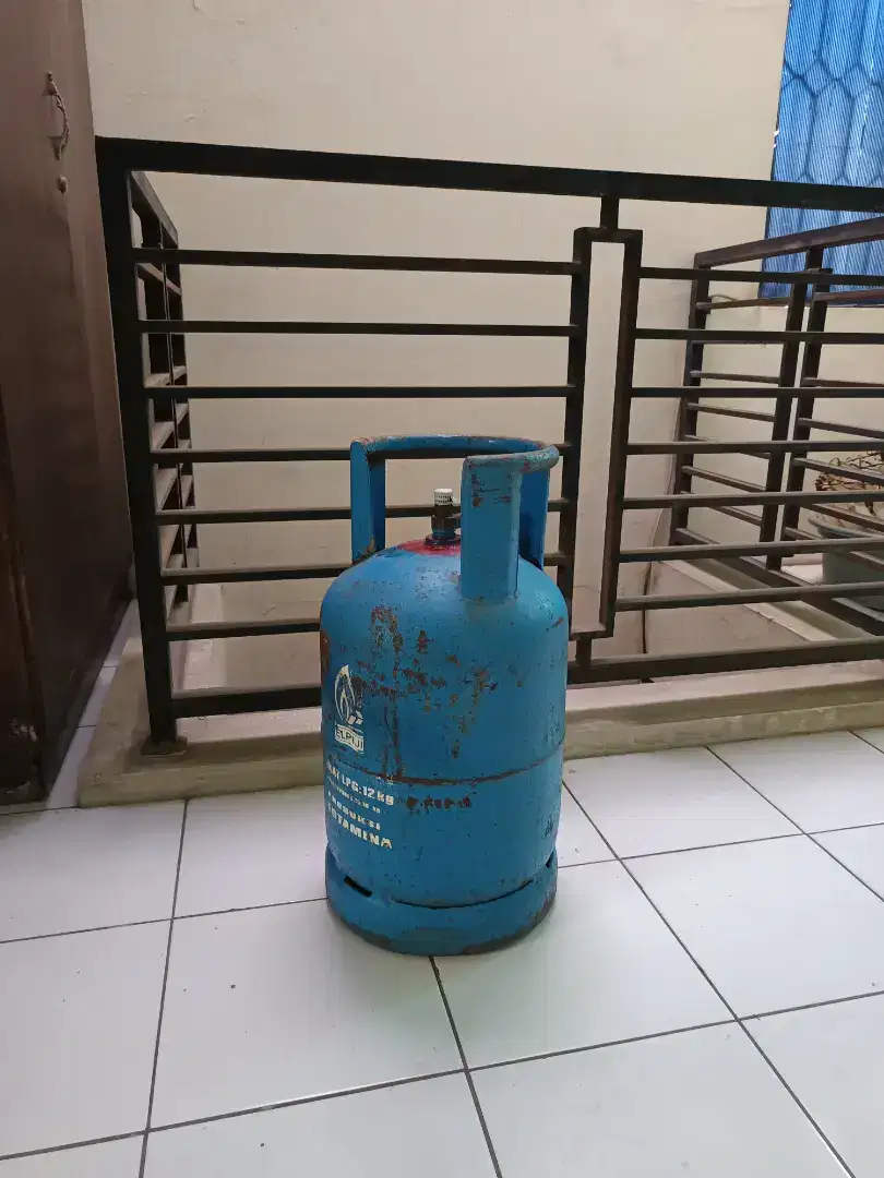 Tabung gas 12 kg kosong