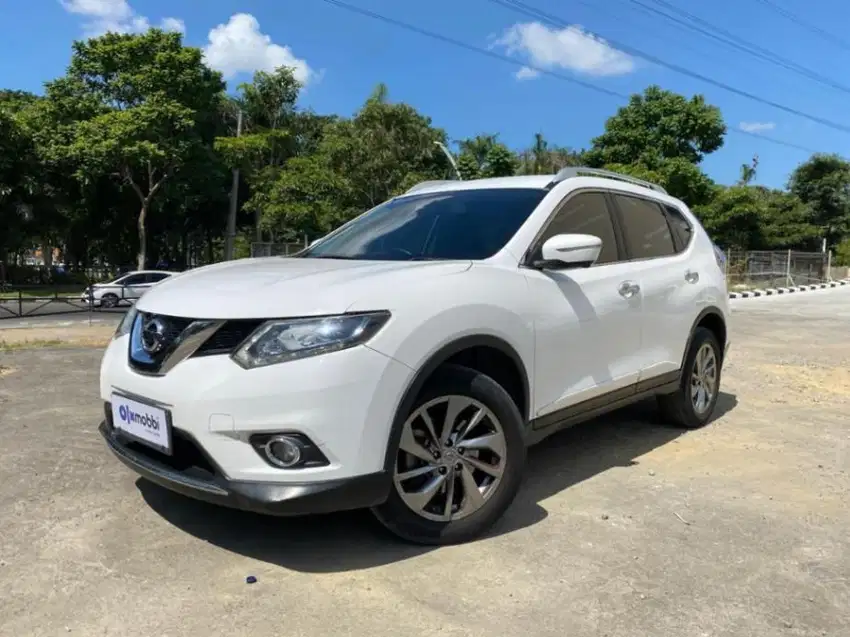 Nissan X-Trail 2.5 Bensin-AT 2017 Putih WZZ