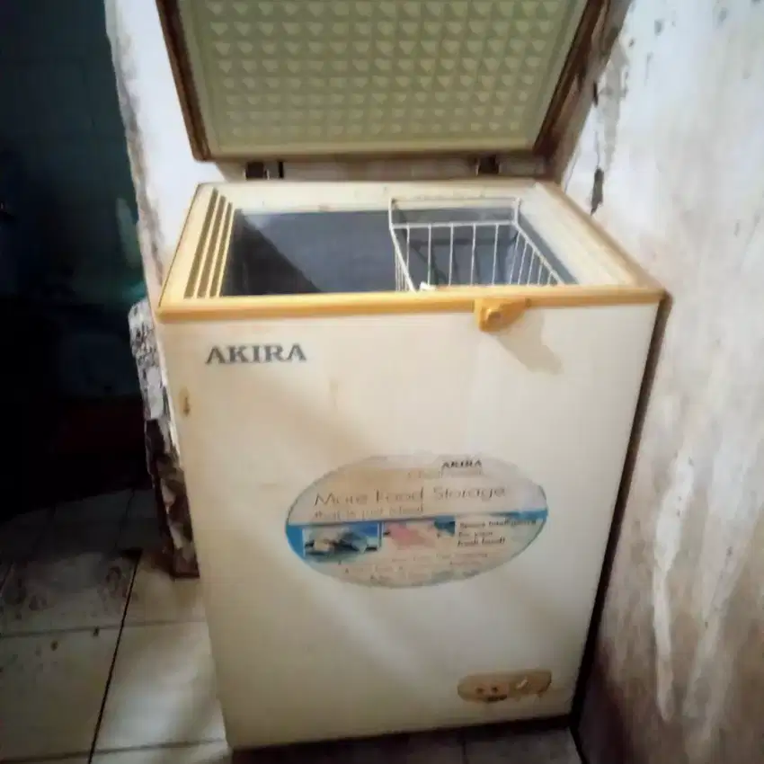 Dijual freezer es second