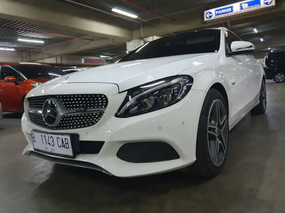 Mercedes Benz C 200 13Rb Odo 2018 FullOriginal SepertiBaru Istimewa