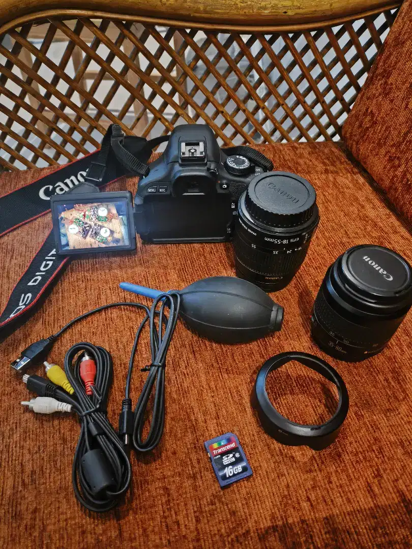 Dijual kamera kesayangan DSLR Canon 600D