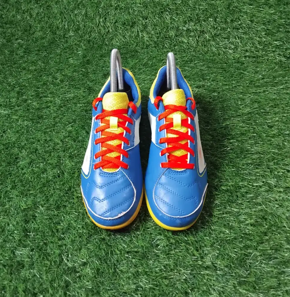 SEPATU FUTSAL UMBRO SALA 7 ORIGINAL SECOND/BEKAS