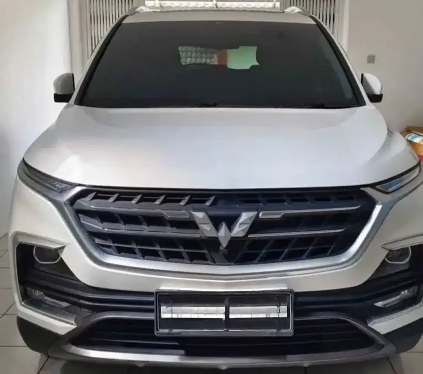 Wuling Almaz 1.5L T Lux CVT (4X2) A/T. 5 seater