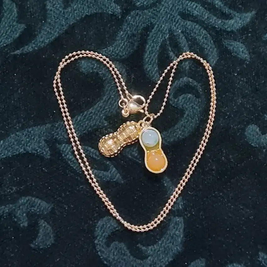 Kalung kacang/ peanut jadeit/ jade/ giok