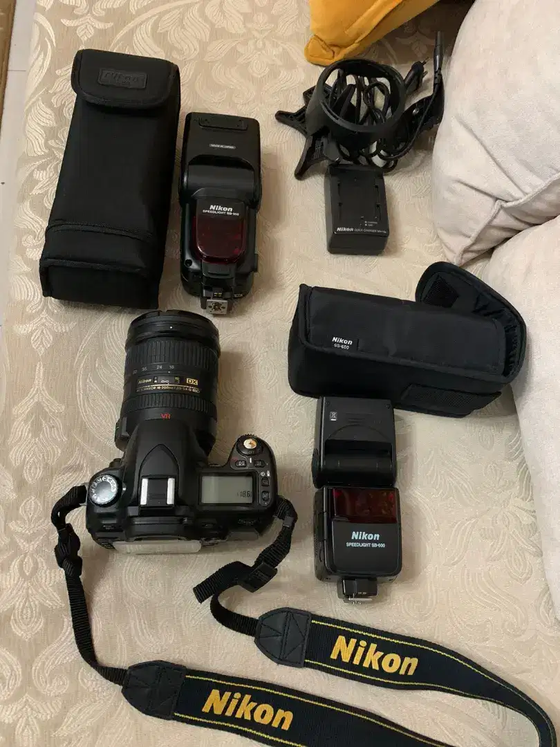 dijual Nikon D80 + Flash