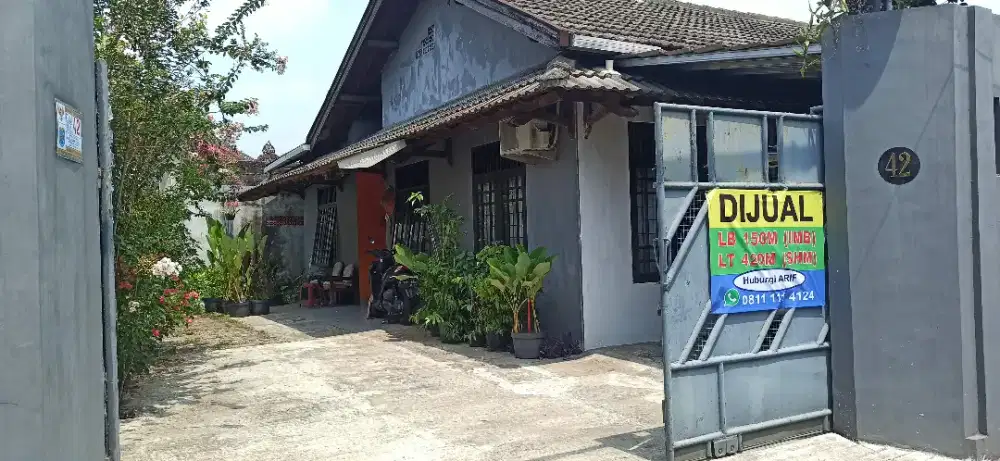 RUMAH NYAMAN DAN ASRI DI DEPOK