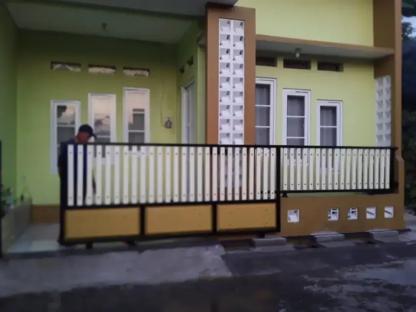 1,6jt/bln. AC, SPRINGBED, LEMARI, GORDYN.