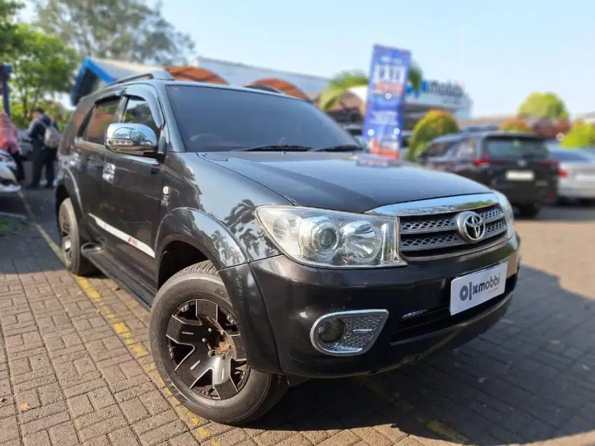 LANGKA - TOYOTA FORTUNER 2.7 G LUXURY BENSIN AT 2008