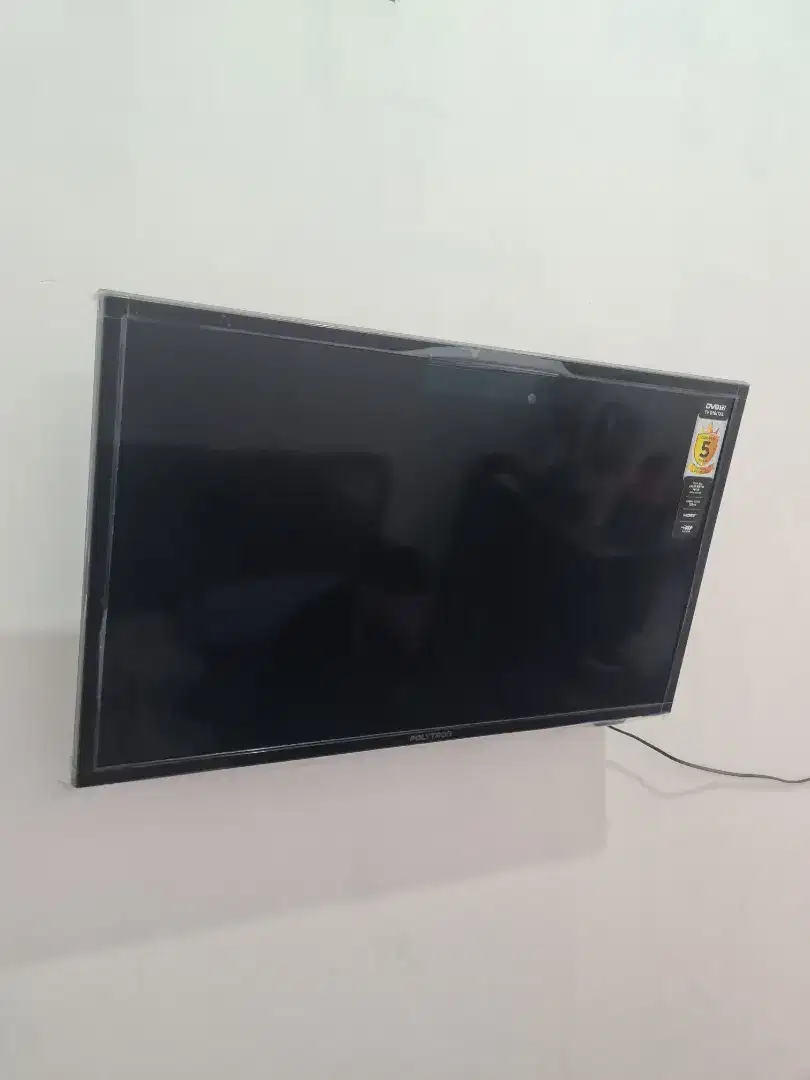 LED TV POLYTRON 32 INCH PLD 32V1853