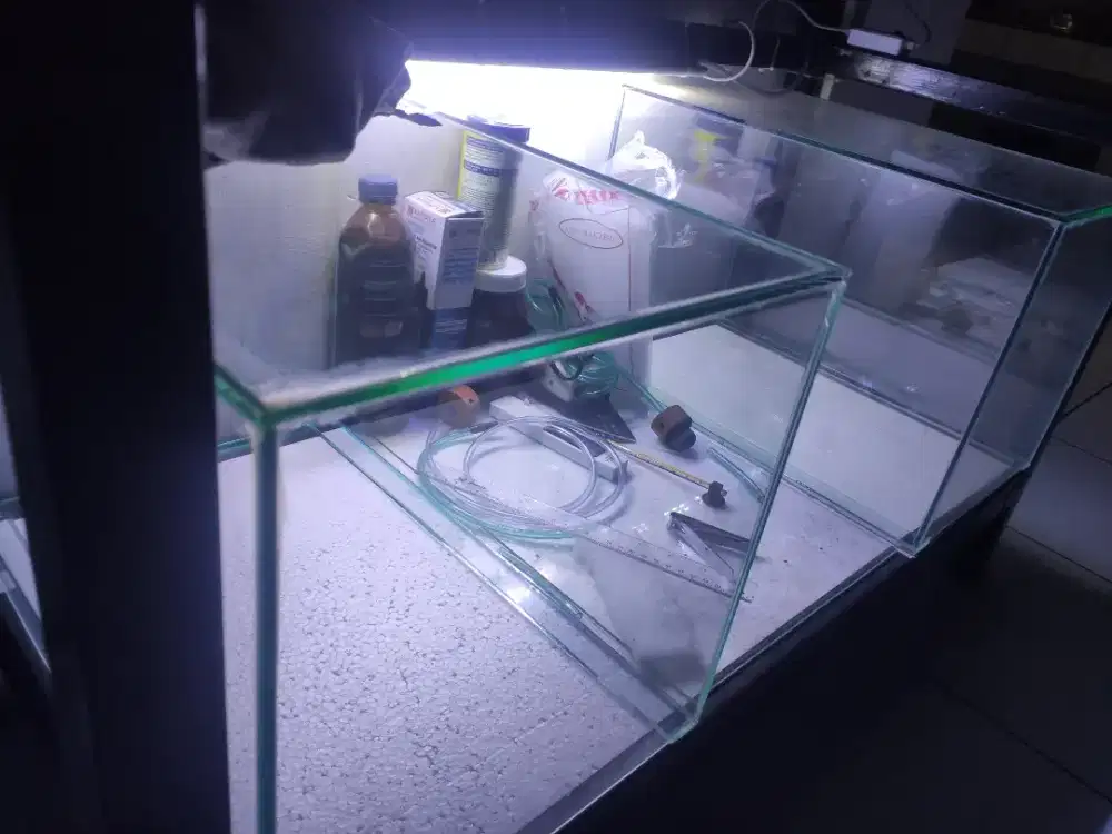 Aquarium ukuran 45x30x30 5ml