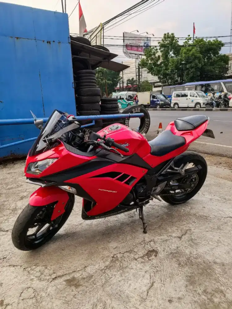 Ninja 250 Fi 2014 Merah Istimewa