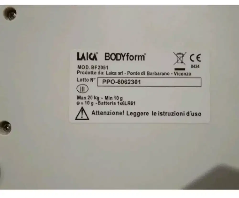 Timbangan Badan dan alat ukur tinggi badan bayi