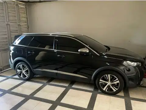 Peugeot 5008 2022 Bensin