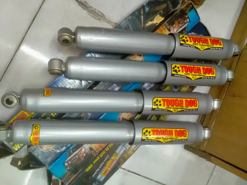 Shock absorber taudong buat mobil hardtop SJ 7 depan blkg