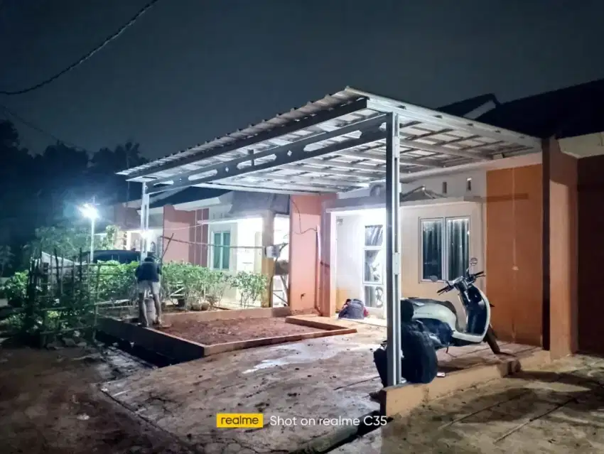 Kanopi baja ringan