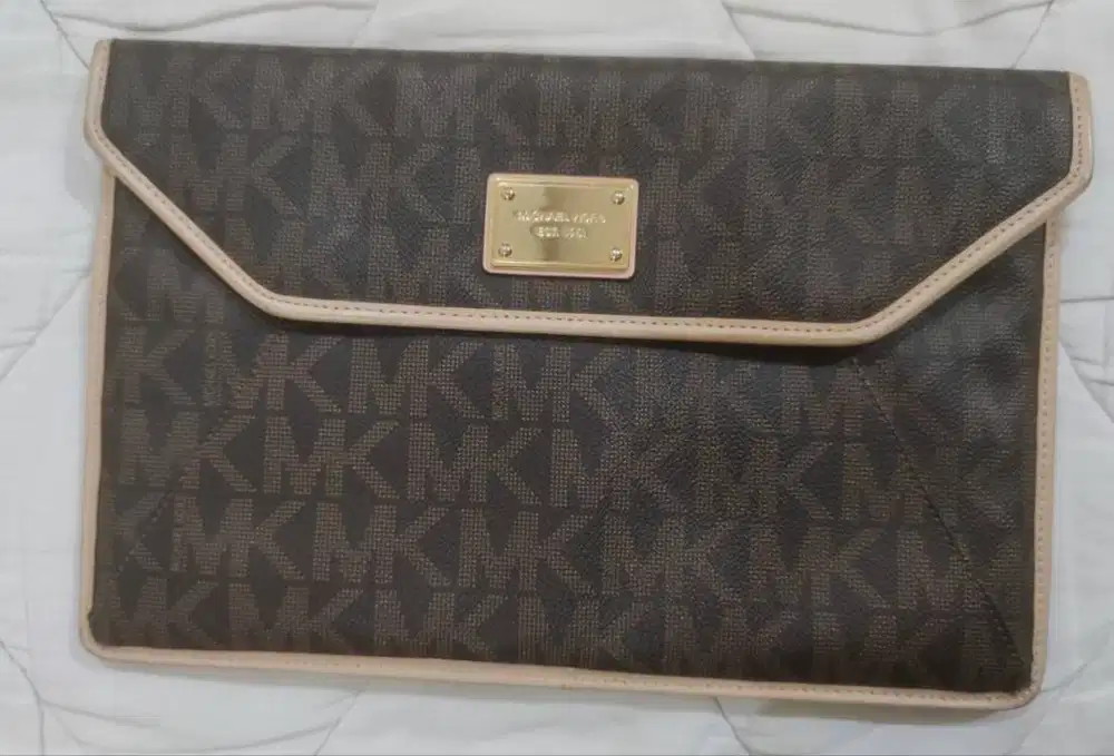 Tas Laptop Michael Cors (Beli di USA)