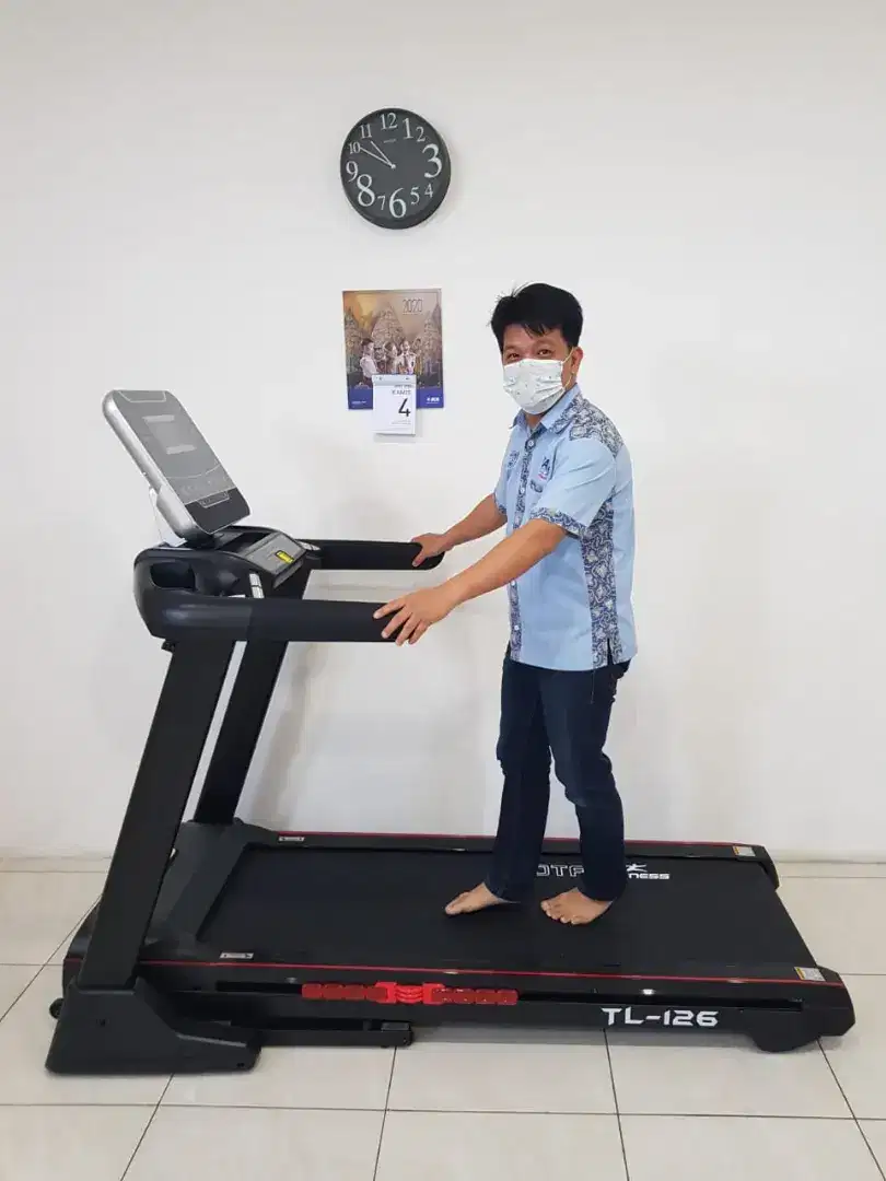 Treadmill elektrik TF 126/4hp