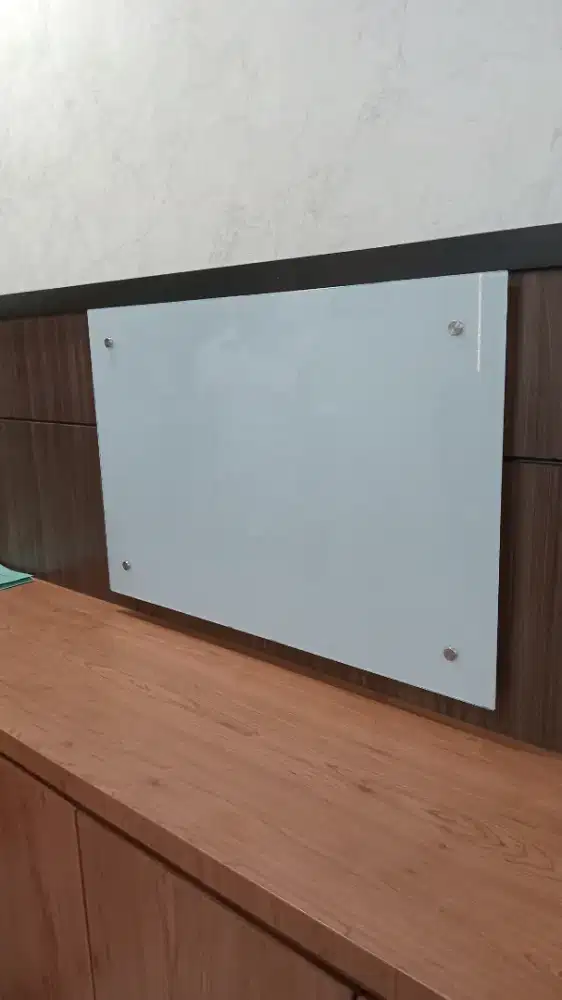 Papan tulis kaca 5mm, 60x90