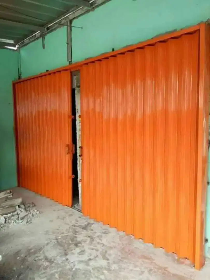 Pintu folding gate