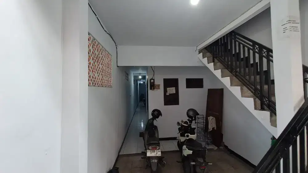 Kost Tebet Haji Suratman Kota Kasablanka Abdullah syafei Free Wifi