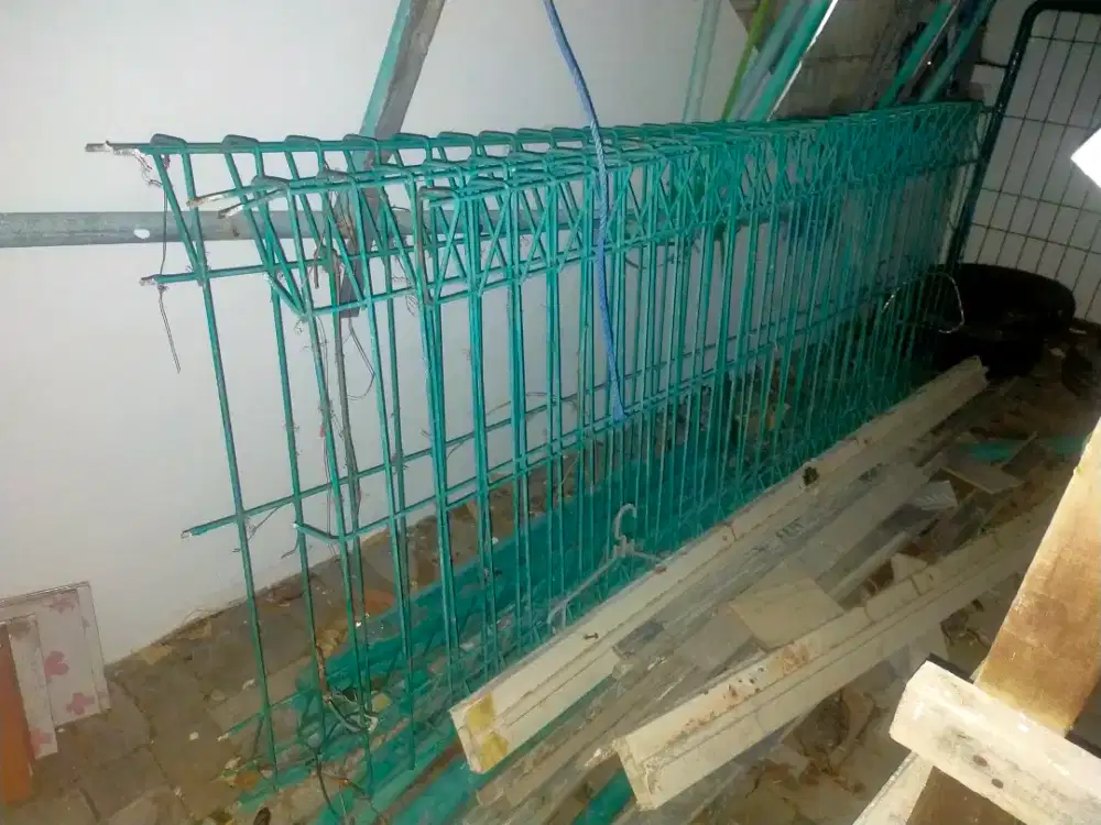 Pagar BRC warna hijau, tinggi 1,5,lebar 2,2