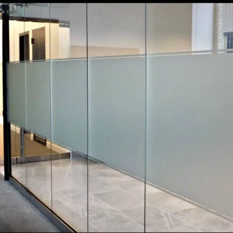 KACA FILM  MOTIF KACA ES UNTUK PINTU DAN JENDELA BOGOR, MENAHAN