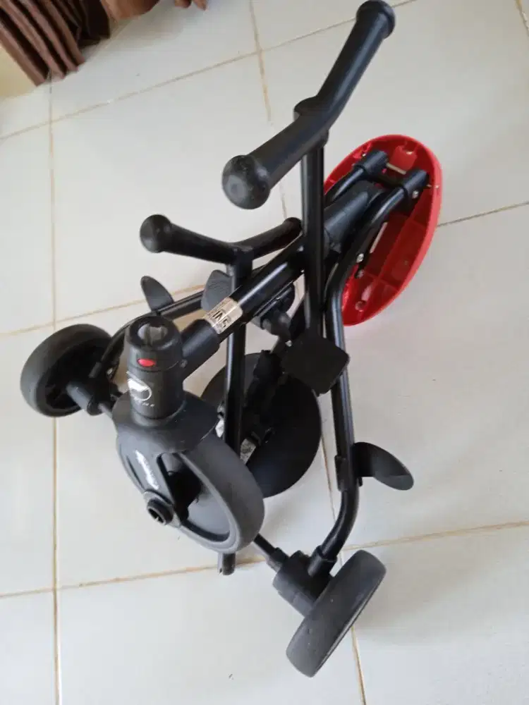 Sepeda anak trycycle stroller family