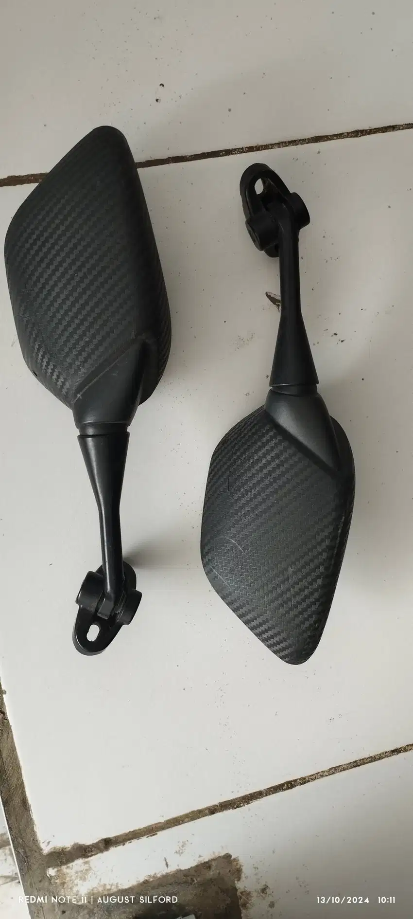Kaca spion motor