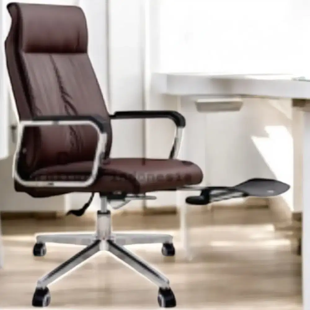 Kursi kantor di rektur