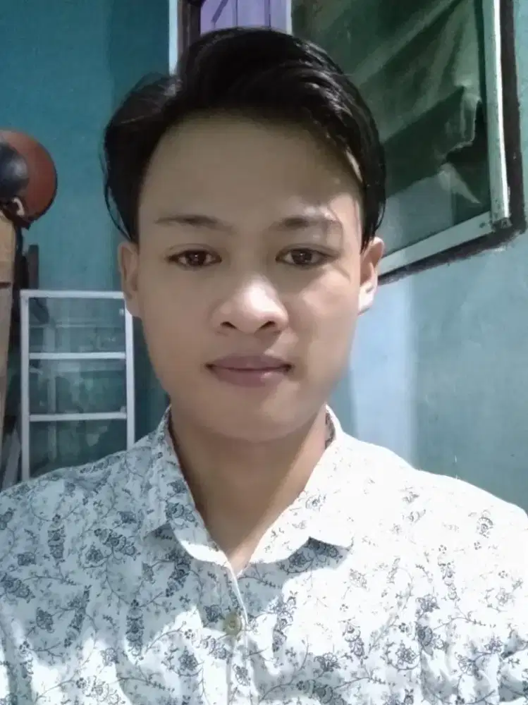 Bissmillah butuh sekali pekerjaan apa saja asal halal secepat nya