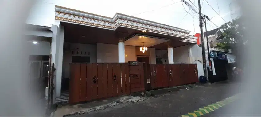 DIJUAL RUMAH DI PERUMAHAN PLAMONGAN INDAH