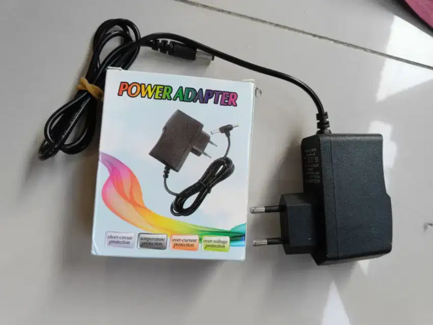 Jual adptor 12v 1a