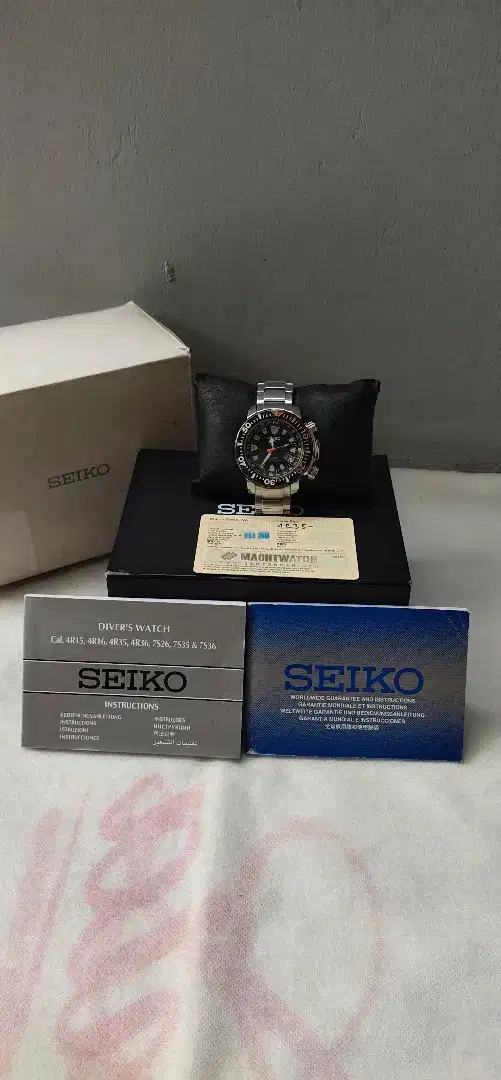 Seiko Scuba Diver 200m Automatic 4R35 - Super Vintage