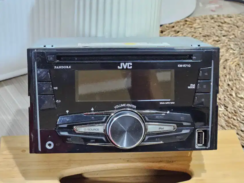 HU Brio JVC series KW-R710