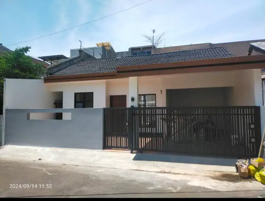Jual Rumah Baru Dua Lantai Di Kopo Permai