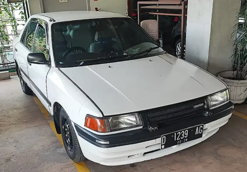 Di Jual Mazda 323 Interplay Th 1999