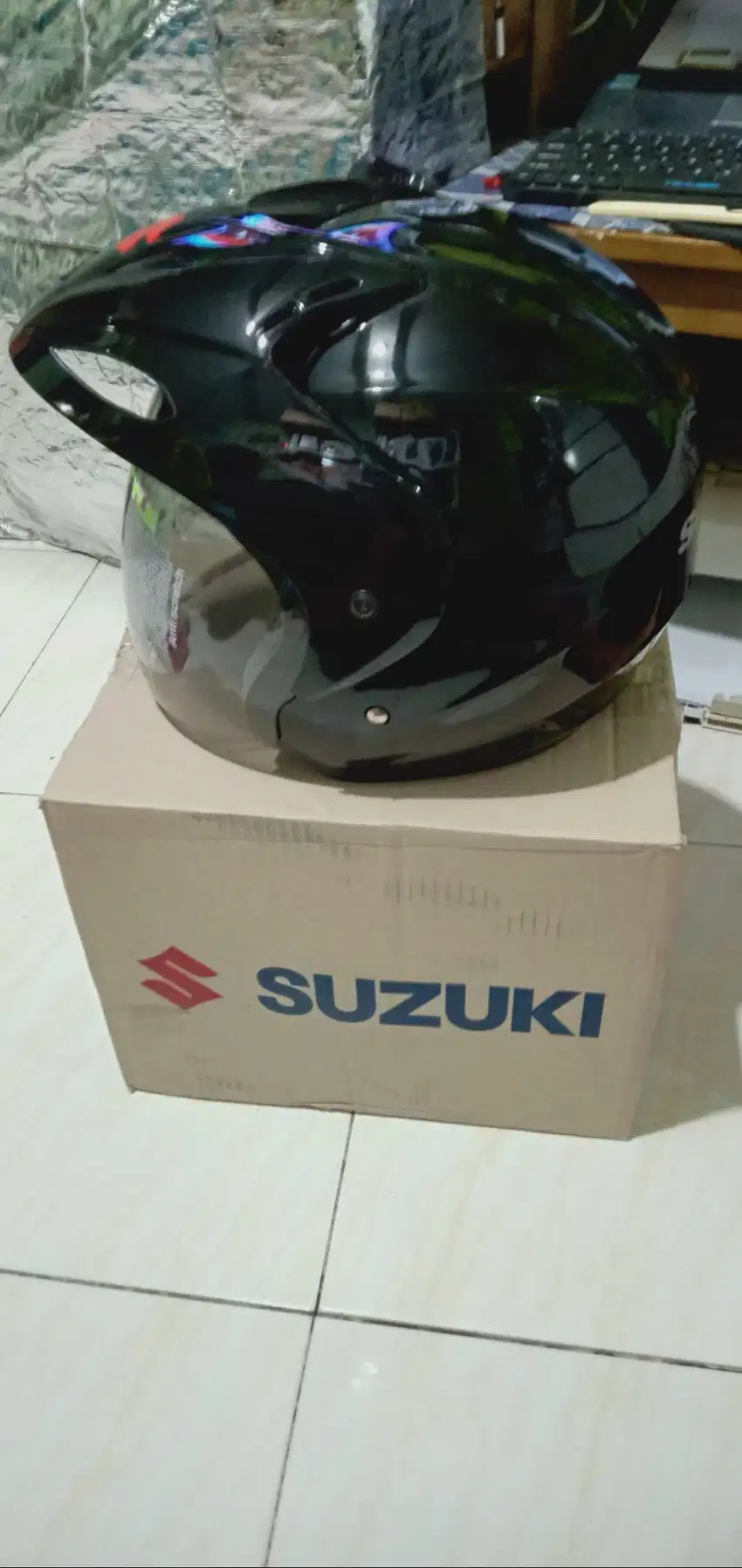 helm ori suzuki