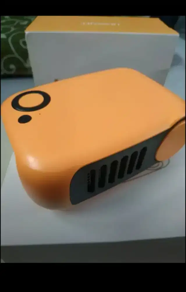 Dijual Proyektor Mini A2000