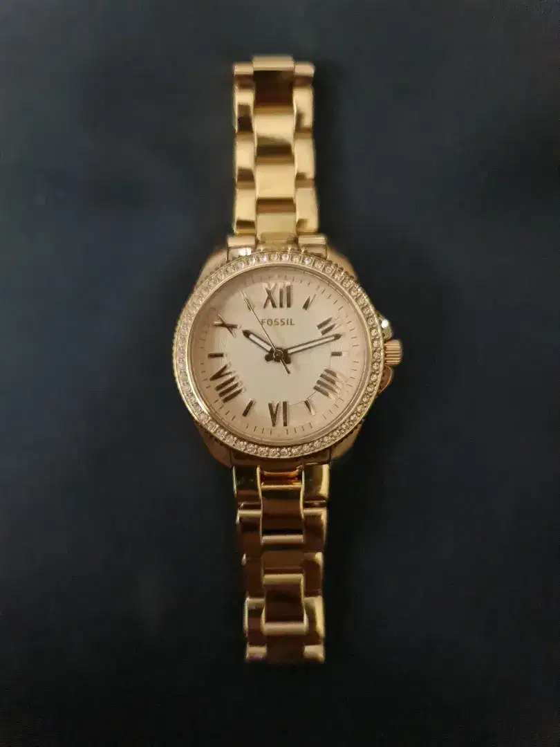 Jam Fossil wanita