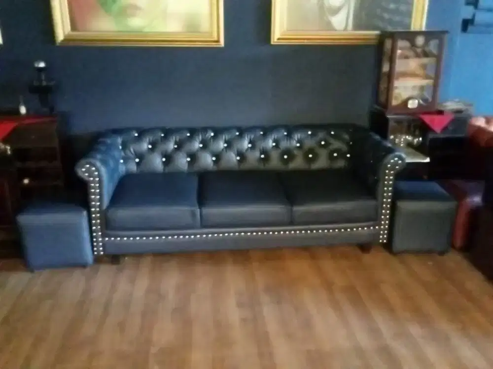 Tukang service sofa