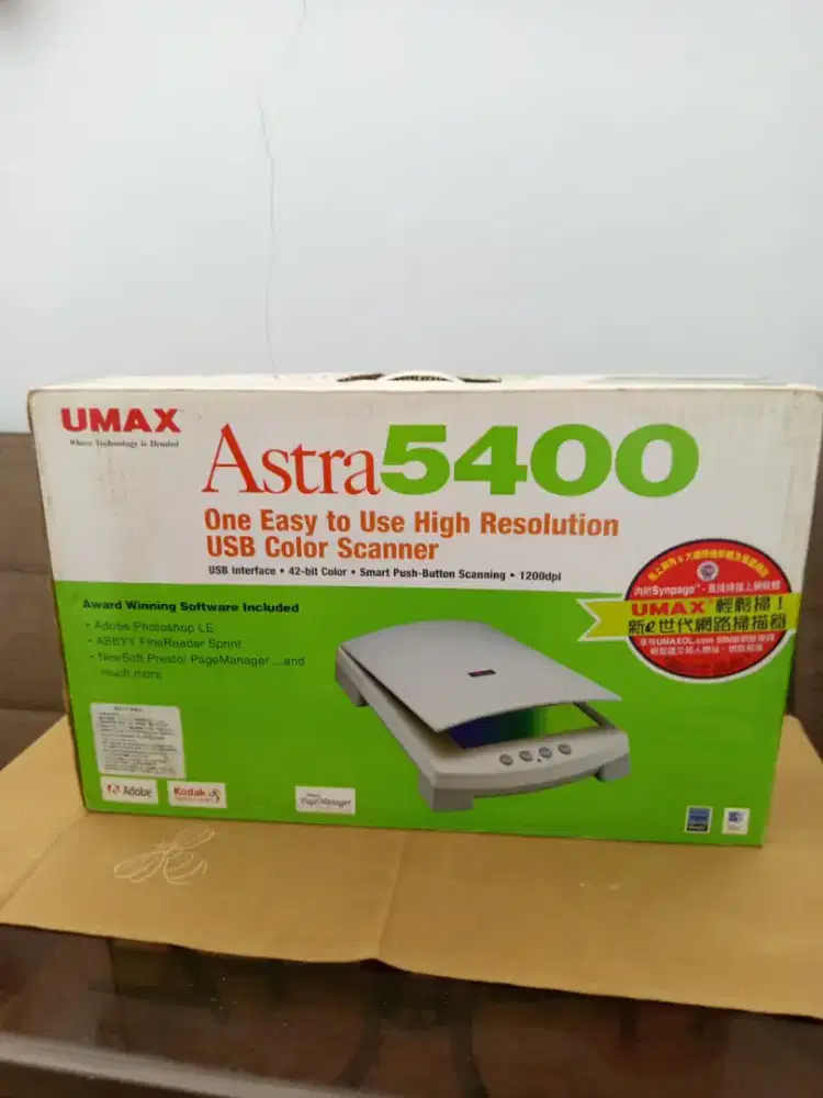 Scanner Umax Astra 5400