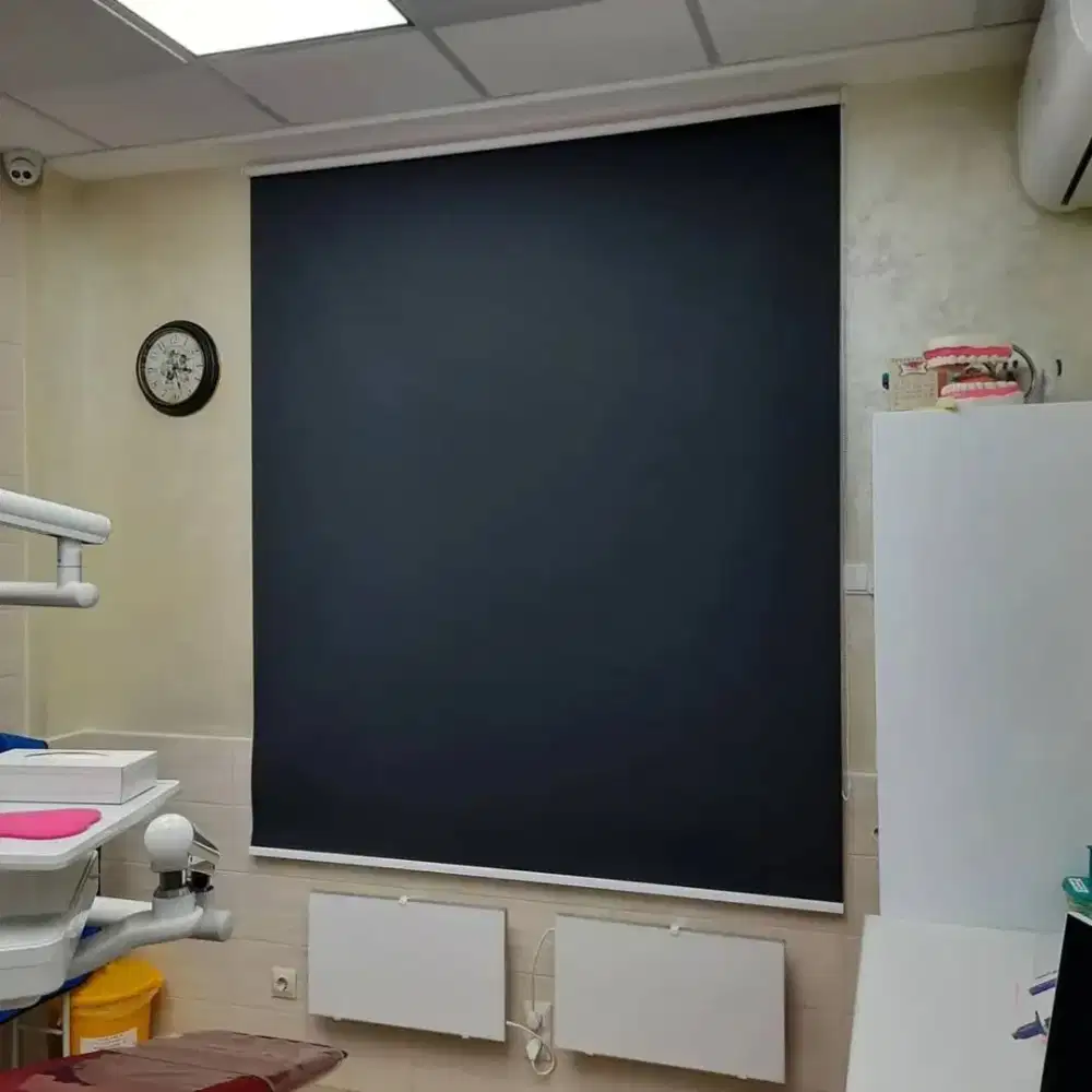 Roller blind tirai gulung, roller blind blackout